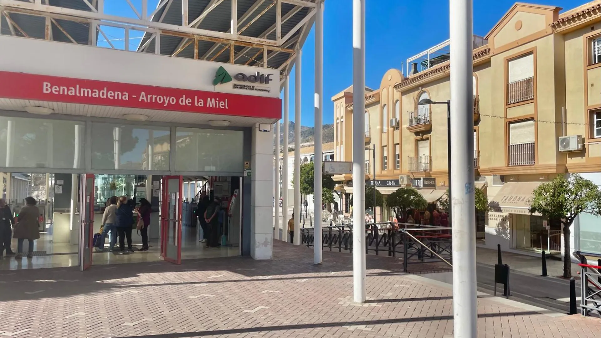 Lafrenchtouch - Centrico Con Piscina Junto Al Tren Apartment Benalmadena 0*,  Spain