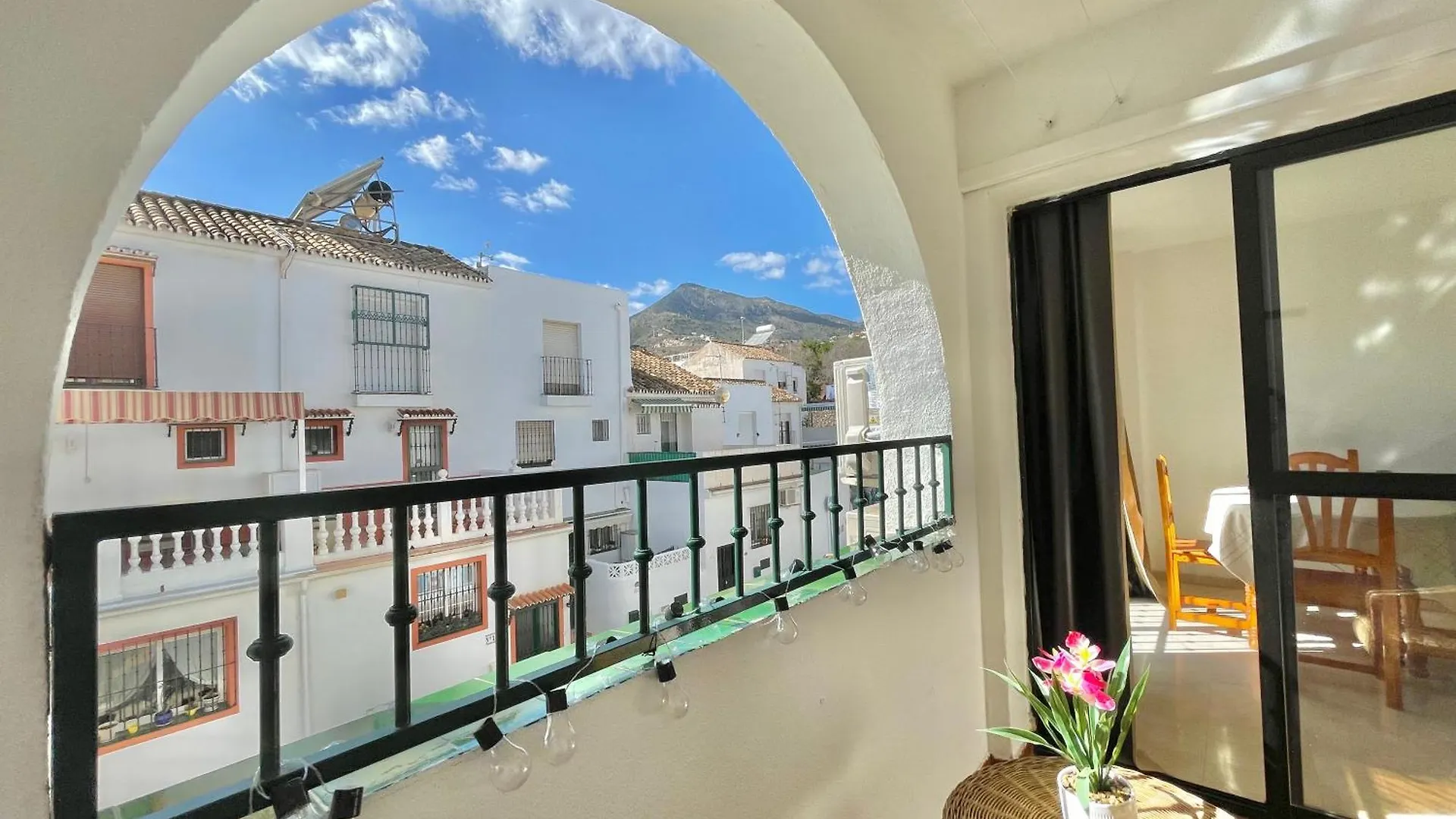 Lafrenchtouch - Centrico Con Piscina Junto Al Tren Apartment Benalmadena